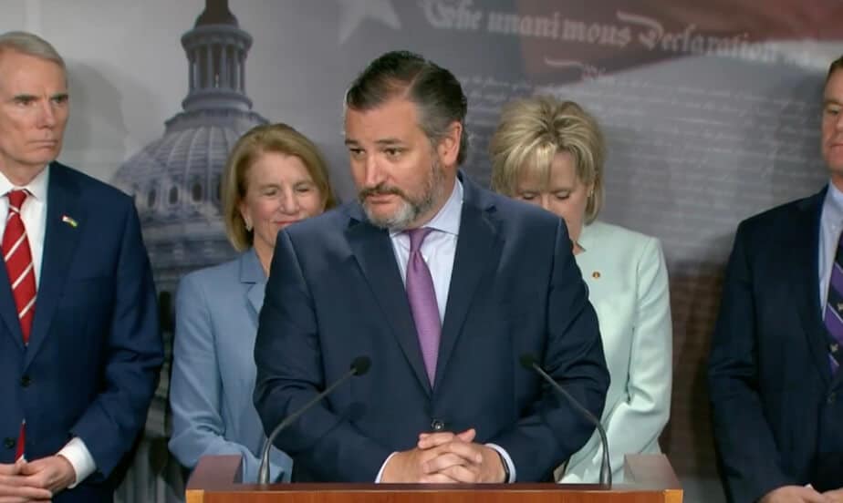 Sen. Ted Cruz at the podium.