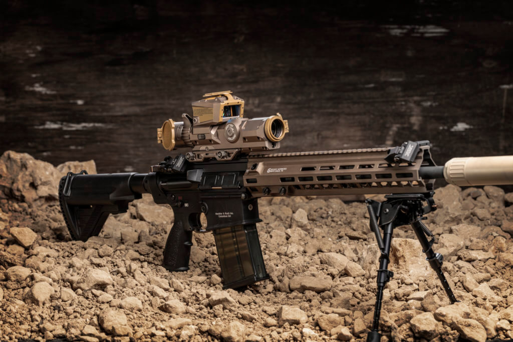 Vortex Optics XM157 on rifle with rocks