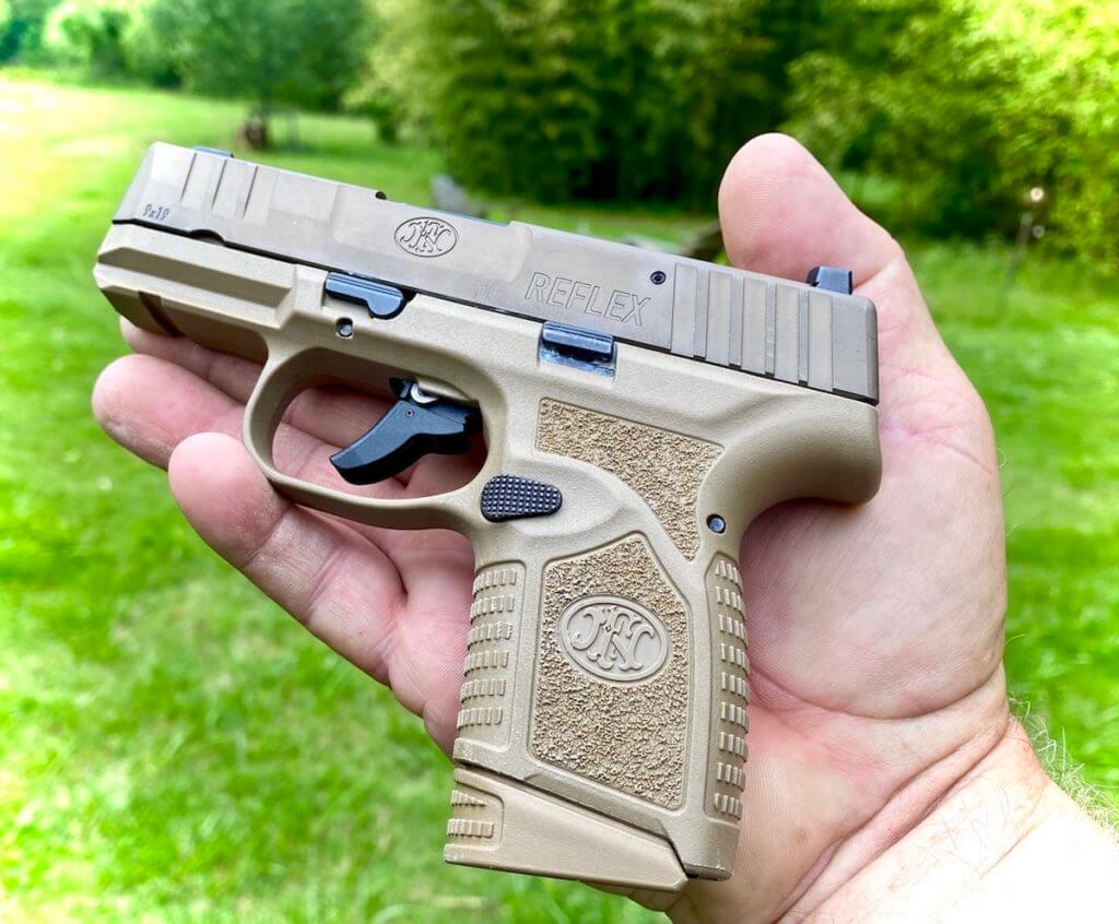At 6.2” long and 4.27” tall the FN Reflex is barely more than a handful