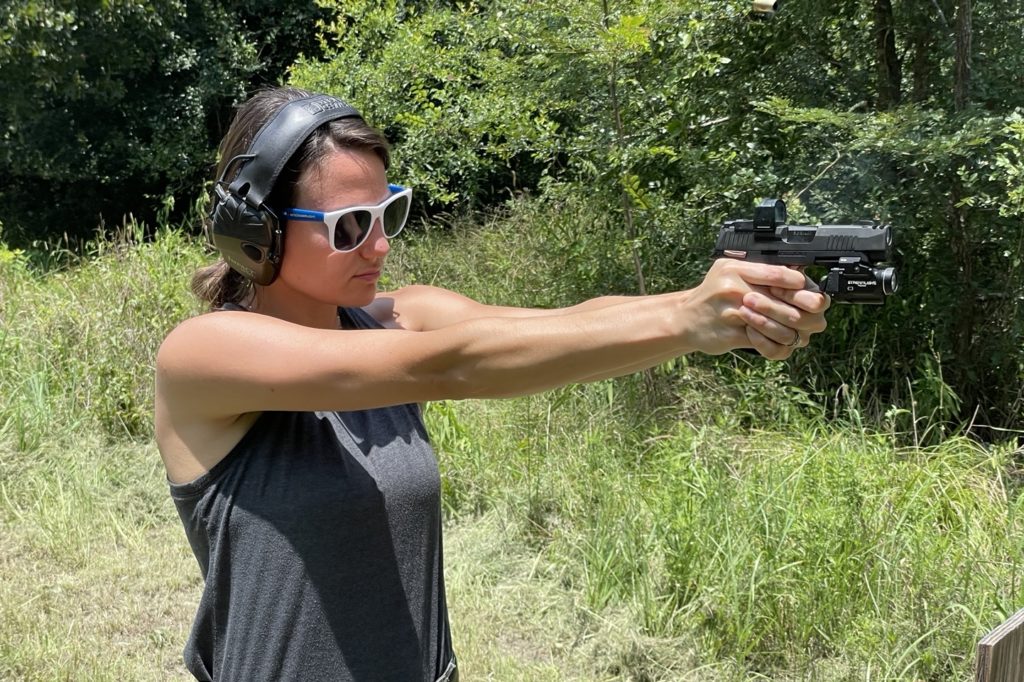 My wife running some drills we setup with the SIG P365-XL Comp ROSE